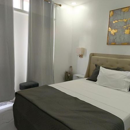 Les Francois Suites Kinshasa Extérieur photo