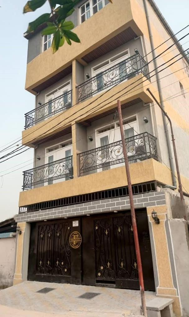 Les Francois Suites Kinshasa Extérieur photo