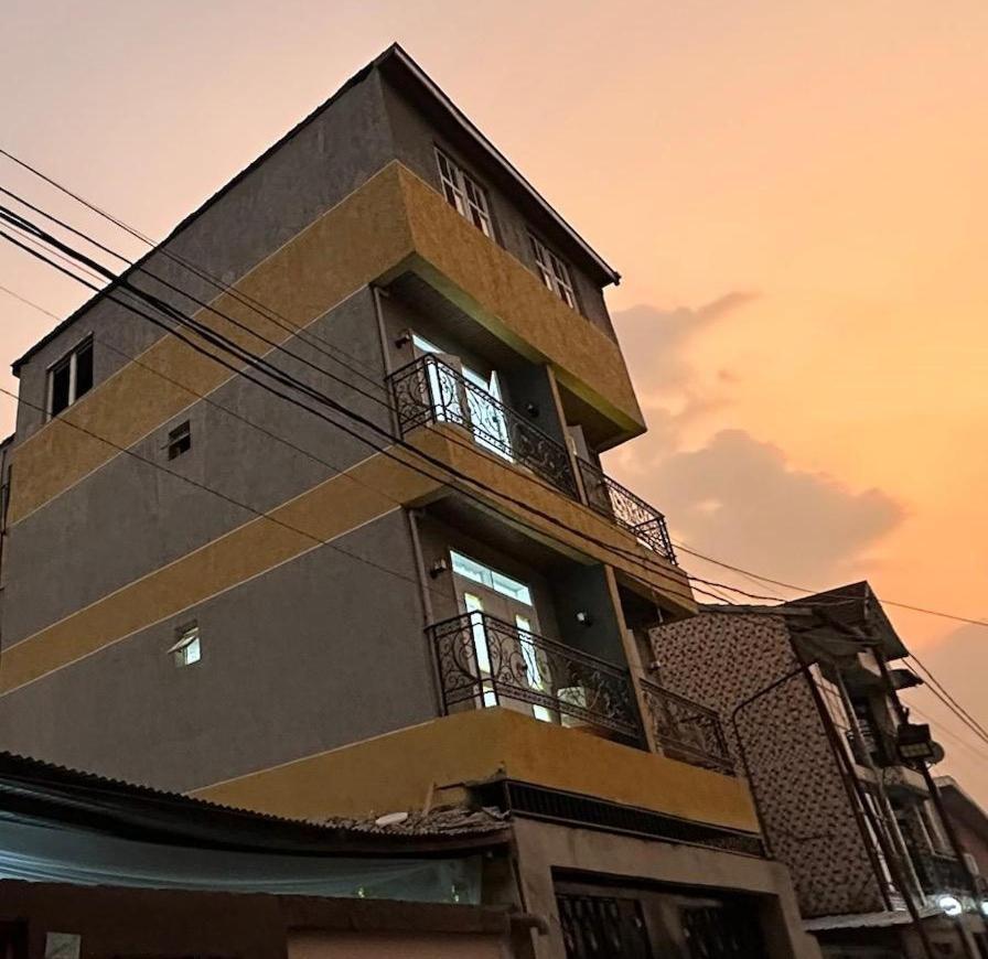 Les Francois Suites Kinshasa Extérieur photo